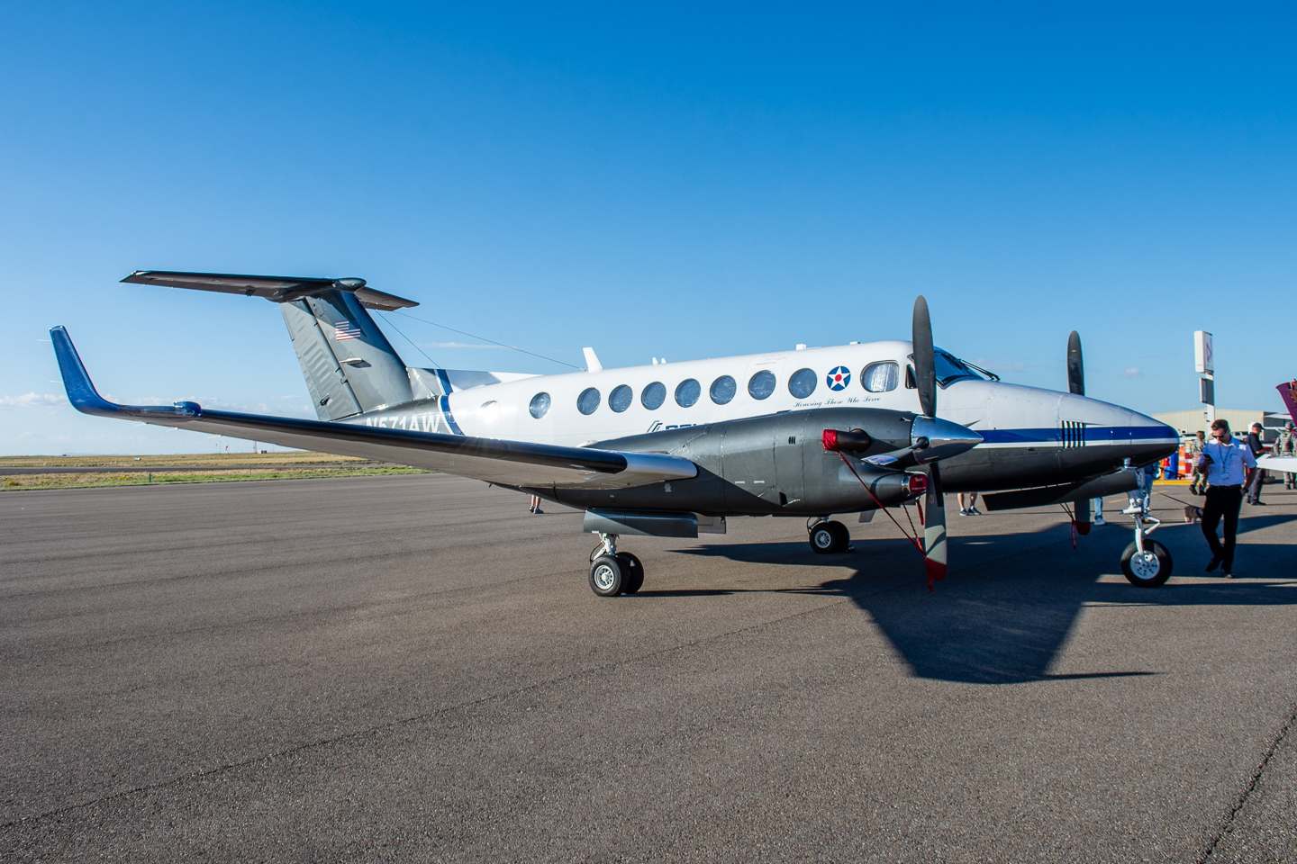 Beech B300, CSI Aviation