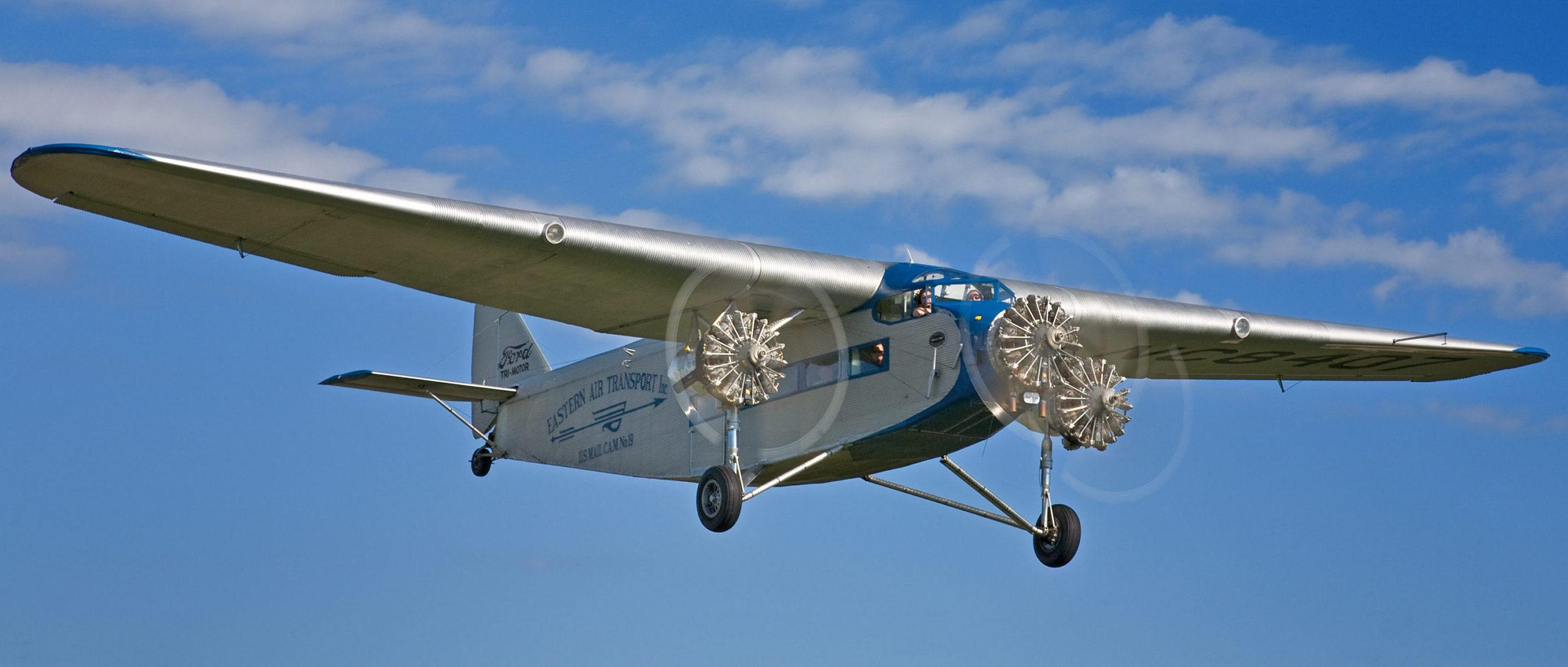 EAA Ford TriMotor